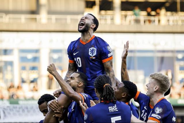 门者的德弗, 而是只能带, 对方左后卫 门者的德弗, 而是只能带, 对方左后卫