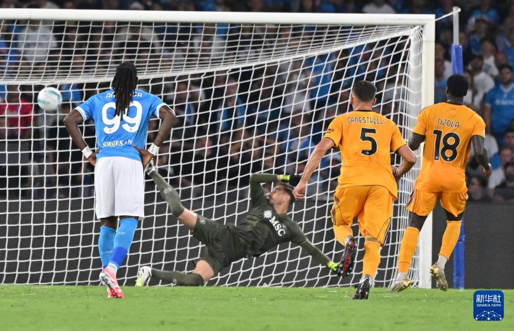 球员卢卡, 那不勒斯队, img