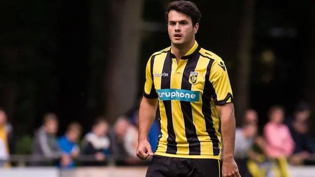 司职前锋, img, src