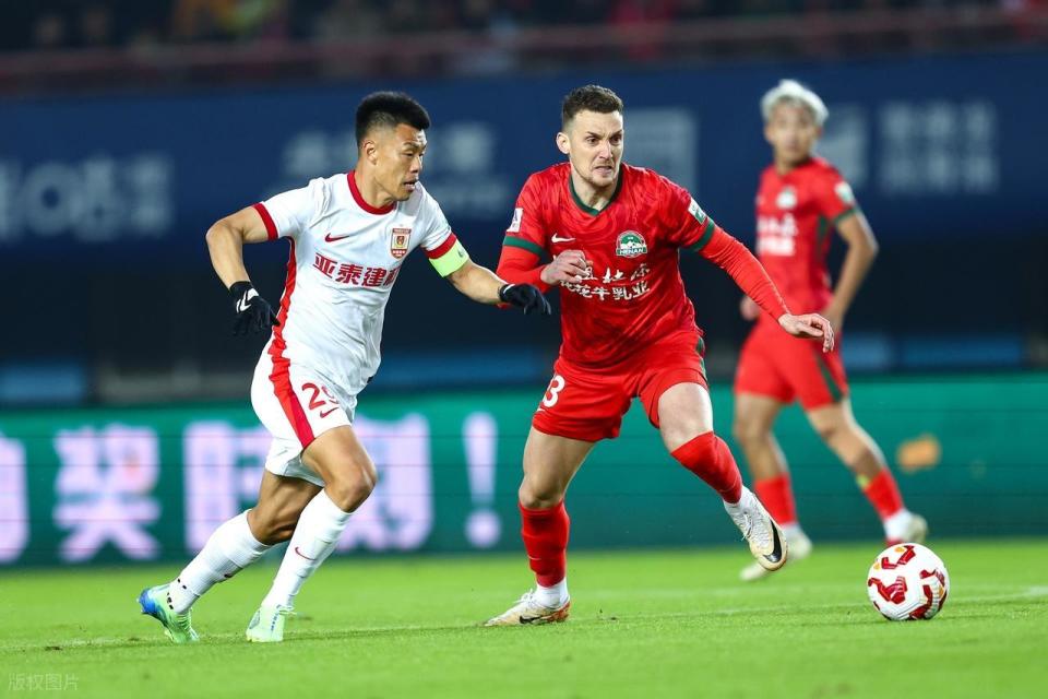 赛前排名第, 迈达纳送出, 射正