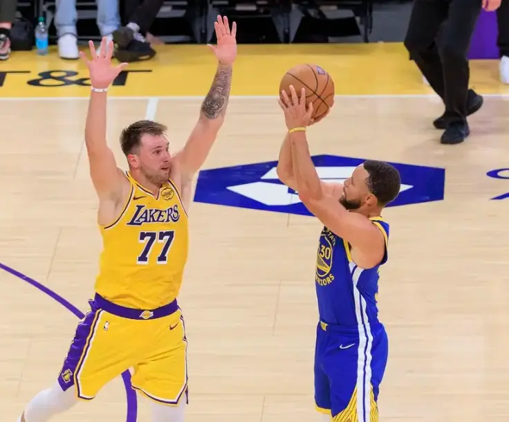 OWy, 勒罚球 OWy, 勒罚球